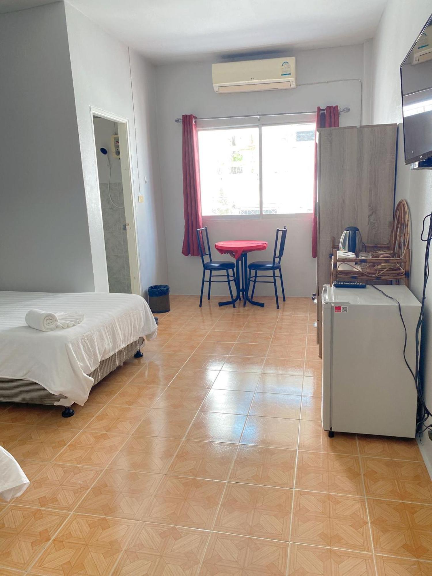 2 Vikings Guesthouse Karon Екстериор снимка